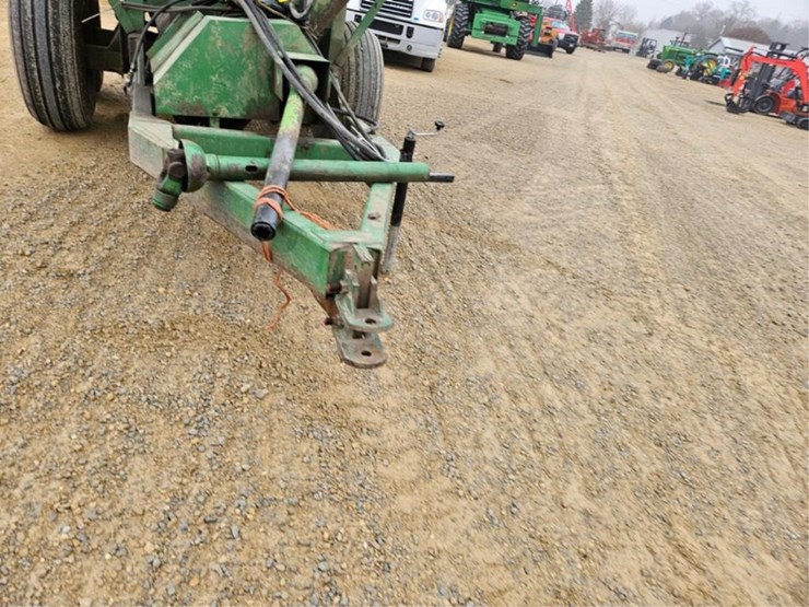 john-deere-400-image-9