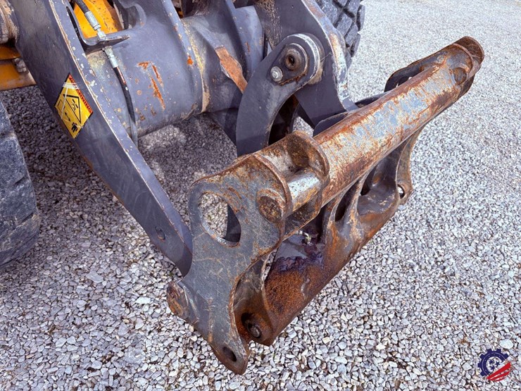 2004-volvo-l60e-image-31