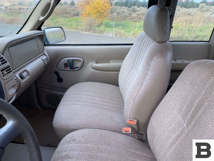 1997-chevrolet-gmt400-image-26