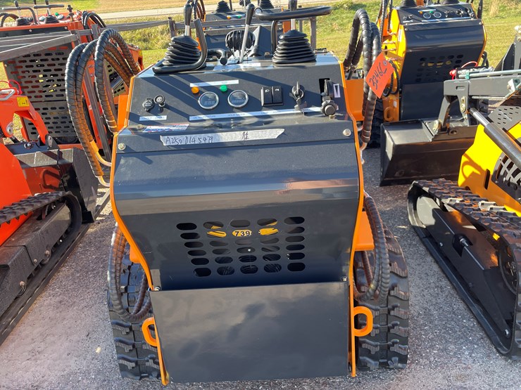#3246c-•-ats-mini-track-skid-steer-image-11