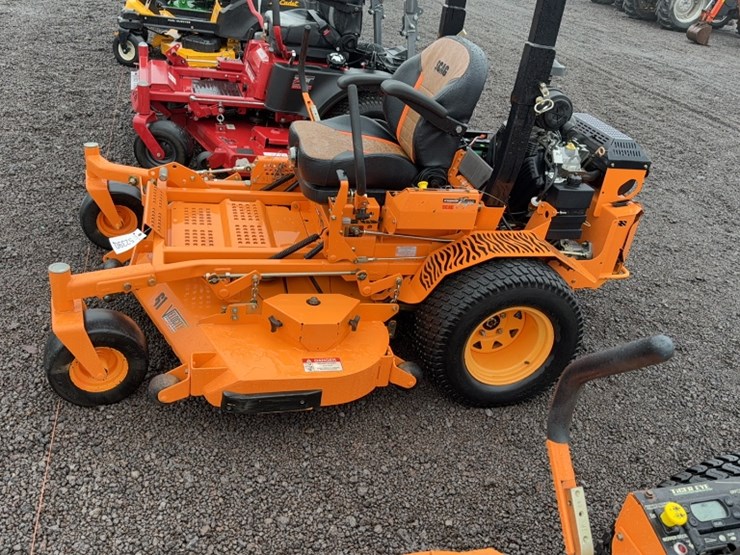 #3083-•-scag-turf-tiger-zero-turn-lawn-mower-image-13