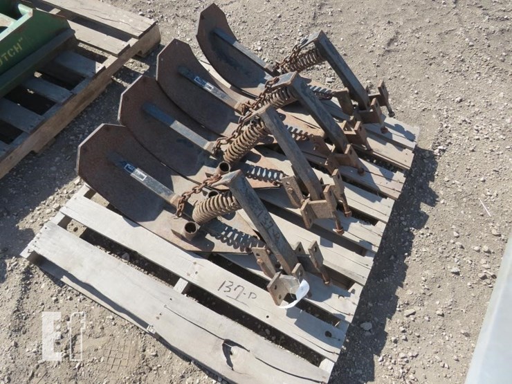 4-stalk-stompers-image-1