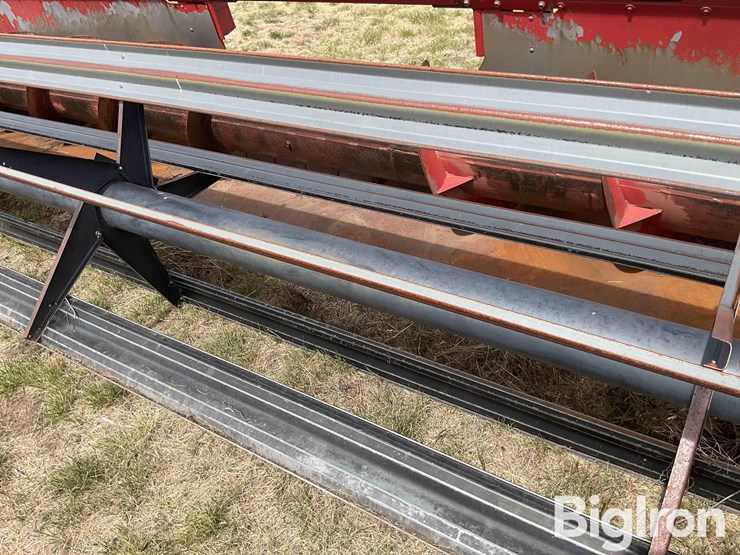 1990-case-ih-1010-image-11