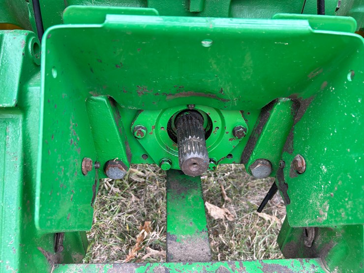 john-deere-4755-image-33