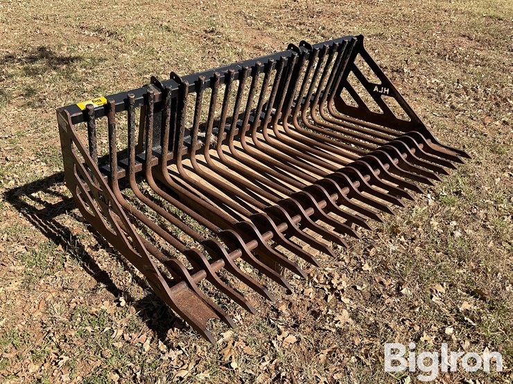 hla-sfr77bo500-stone-bucket-skid-steer-attachment-image-3