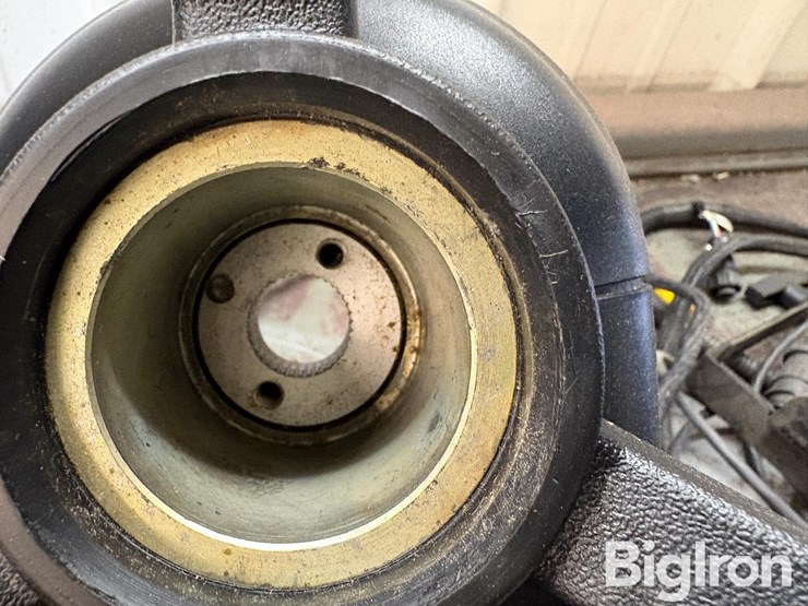 john-deere-200-image-5