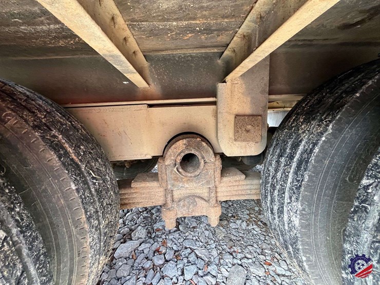 t/a-21’-x-8’-tilt-equipment-trailer-image-26