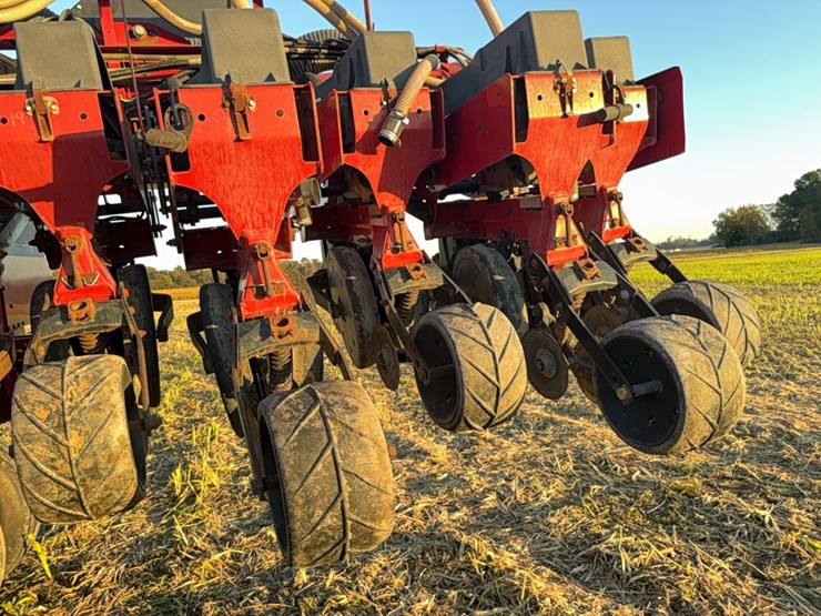 case-ih-1240-image-49