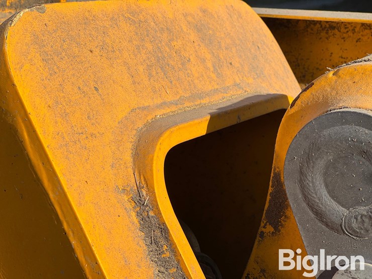 2020-jcb-542-70ag+-telehandler-image-20