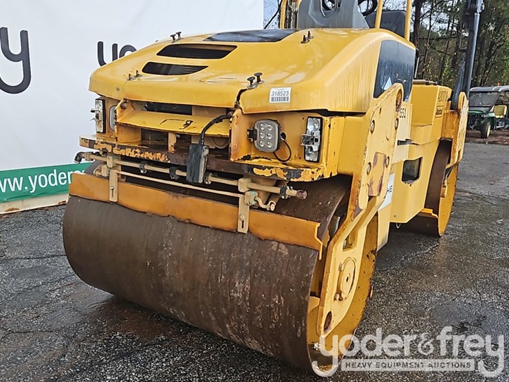 2011-caterpillar-cb34b-image-15