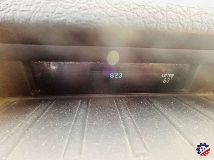 2013-ford-f150-xl-image-102