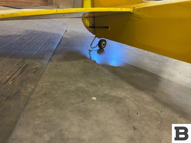 piper-cub-model-airplane-image-6