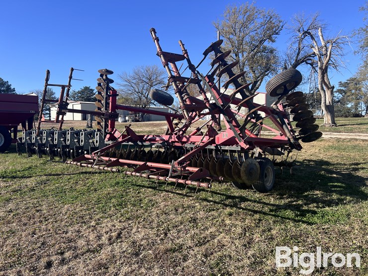 international-490-image-5