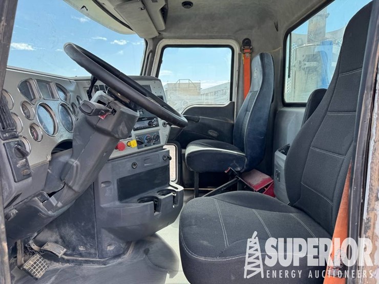 (x)-(2-2)-2018-mack-cxu633t-t/a-truck-tractor-w/-...-image-5