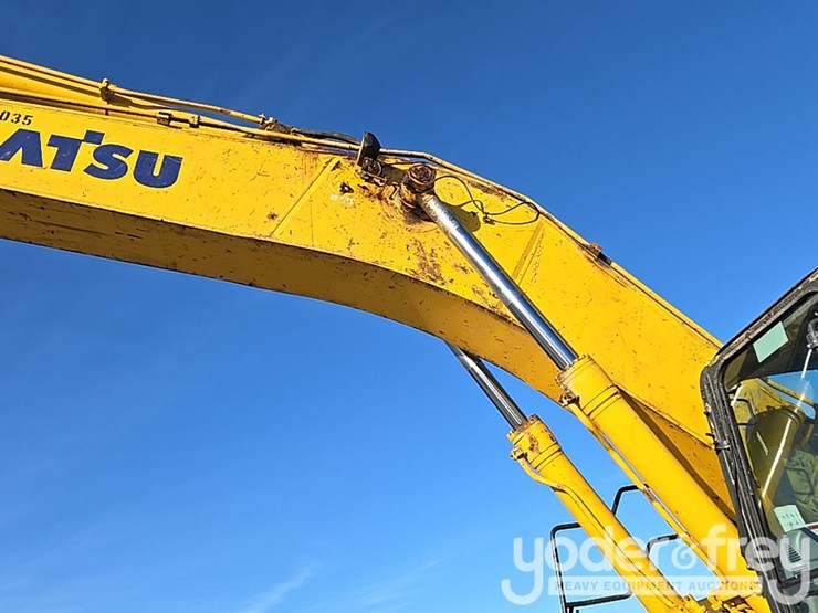 2022-komatsu-pc490-lc-11-image-42