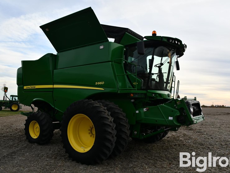 2014-john-deere-s660-image-3