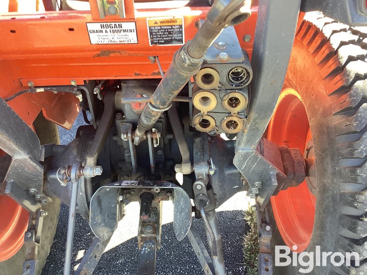 2002-kubota-l3710d-image-10