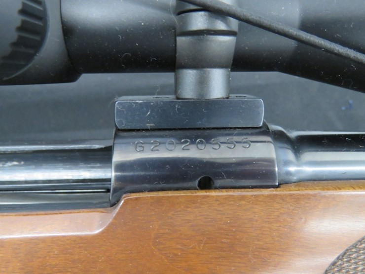 winchester-model-70-featherweight-sa-.243win-bolt-action-rifle-image-5