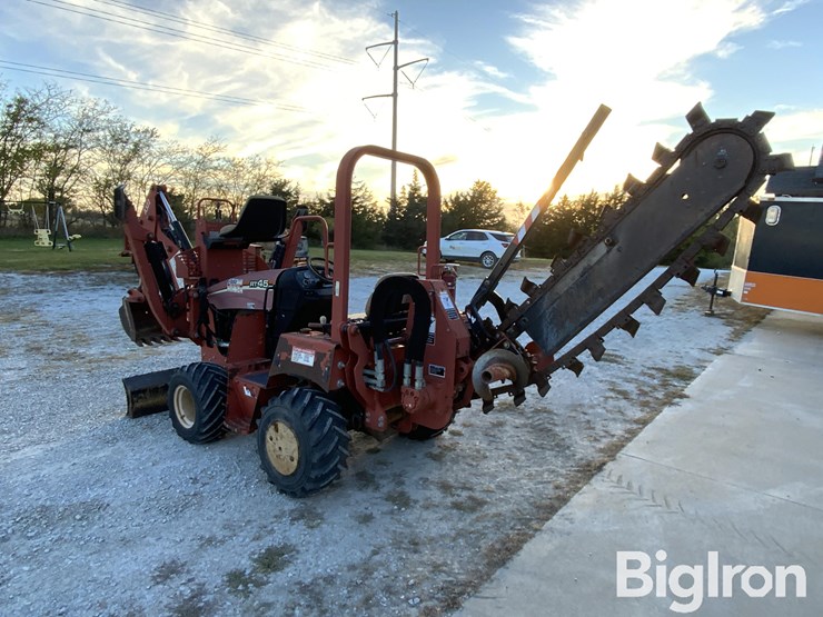 2010-ditch-witch-rt45-image-7