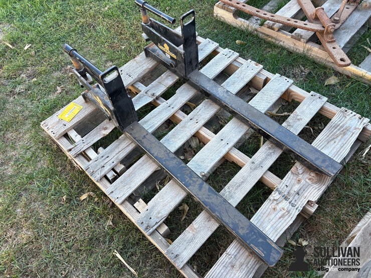 land-pride-pf10-31.5"-bucket-forks-image-3