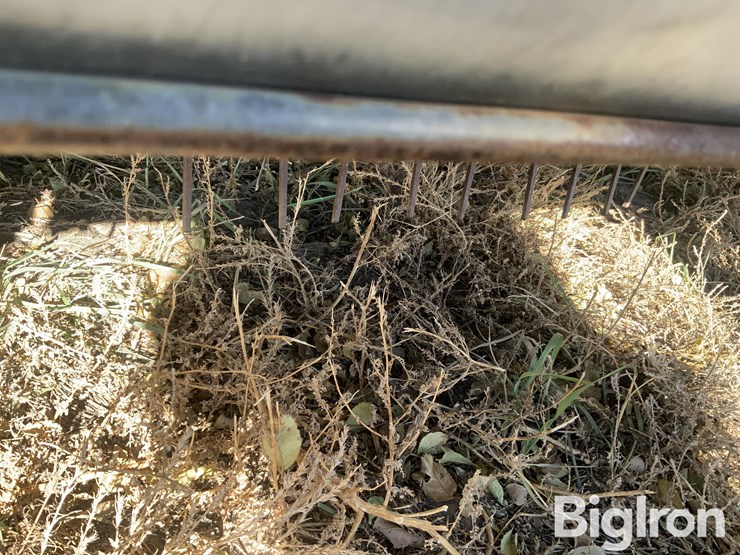 2012-john-deere-568-image-18