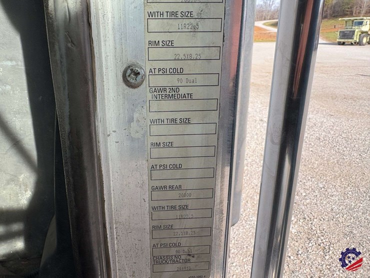 2009-kenworth-t800-image-104