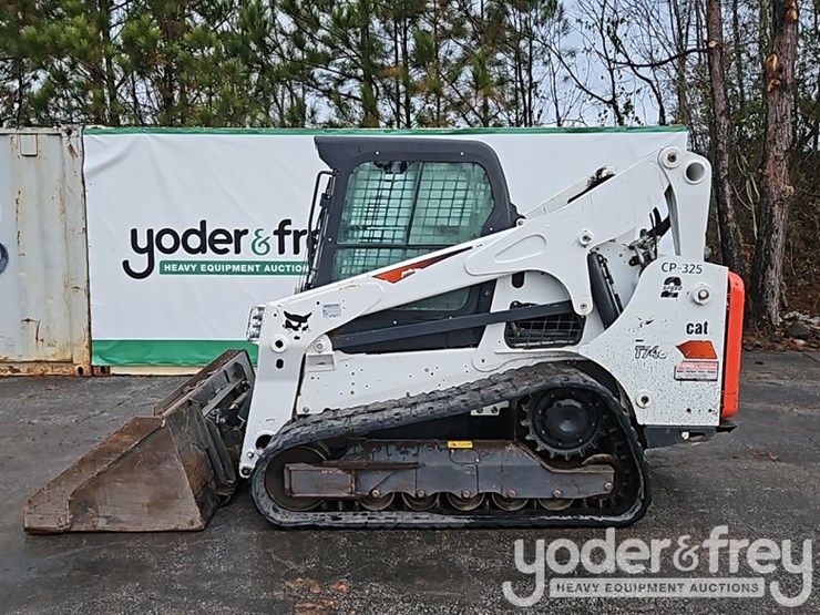 2019-bobcat-t740-image-2