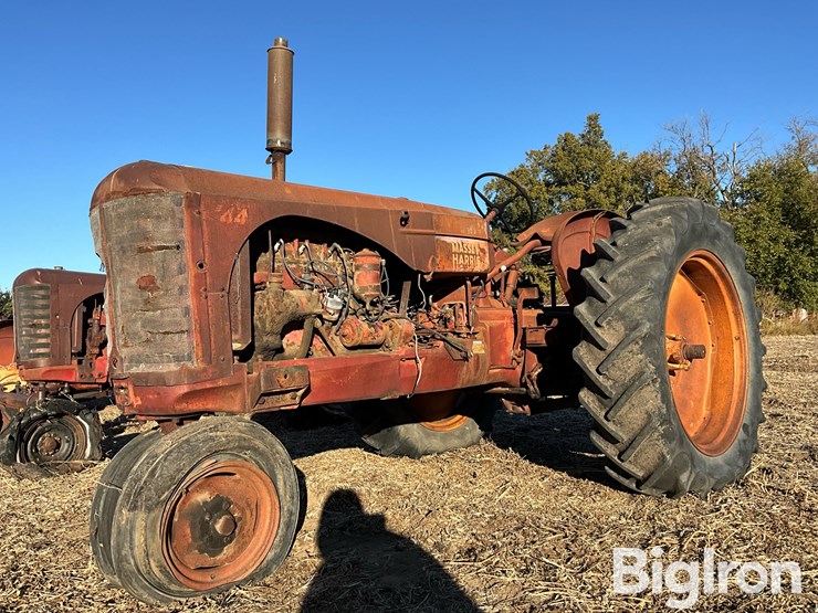 1949-massey-ferguson-44-image-1