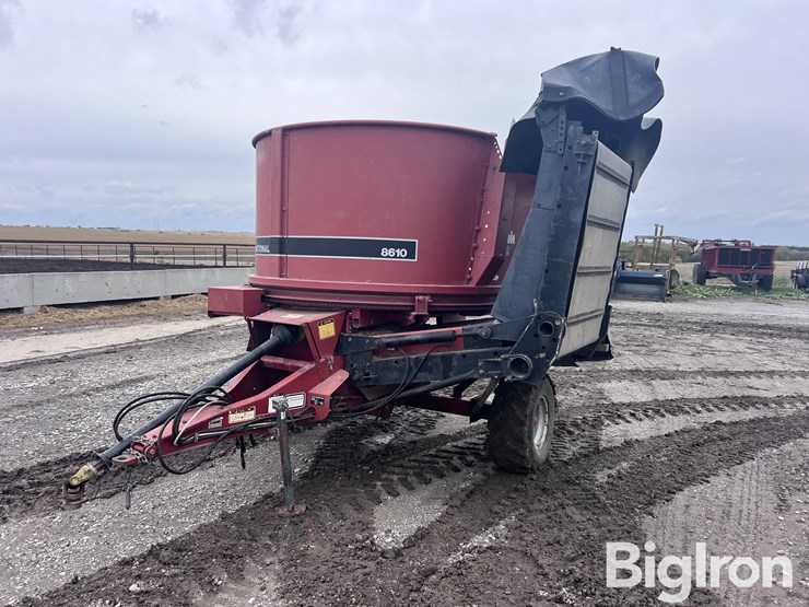 case-ih-8610-image-1