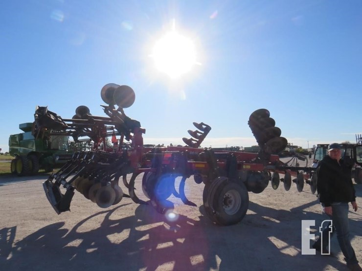 2014-case-ih-ecolo-tiger-875-image-1
