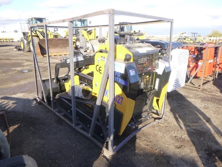 2025-cfg-ktt-(a)27-skid-steer-track-loader-image-4