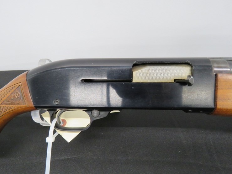 winchester-model-300-semi-auto-12-gauge-shotgun-image-11