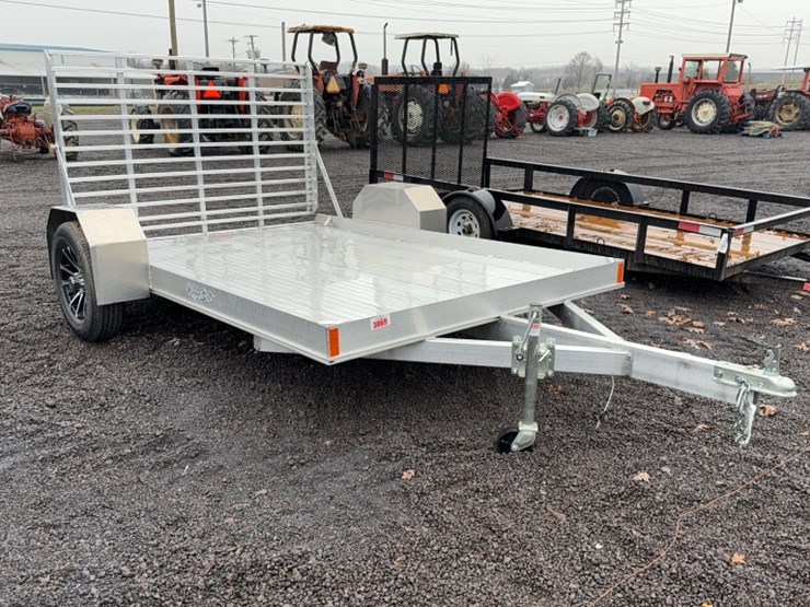 #3069-•-2026-kiefer-bilt-6'-x-10'-bumper-pull-trailer-image-3