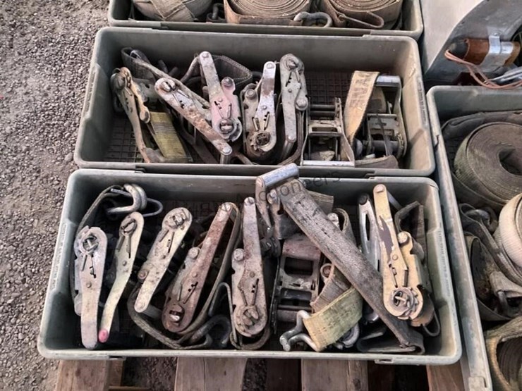 pallet-of-ratchet-straps-&-blower-image-5