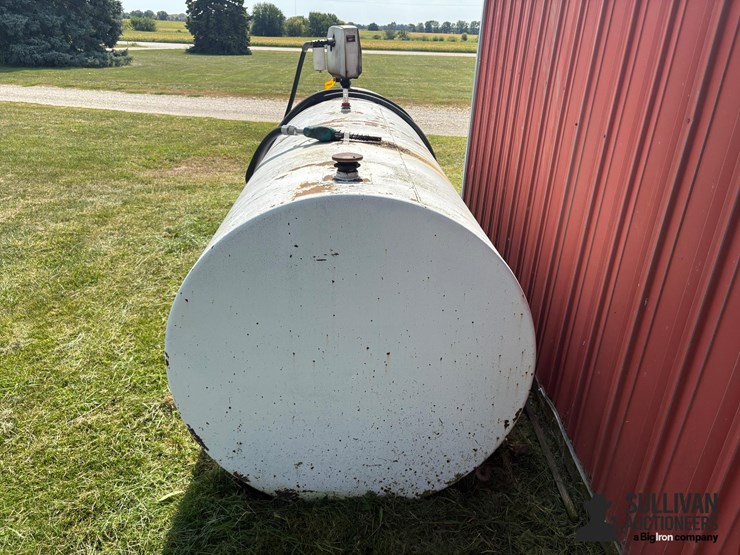 1,000-gal-fuel-tank-w/electric-pump-image-6