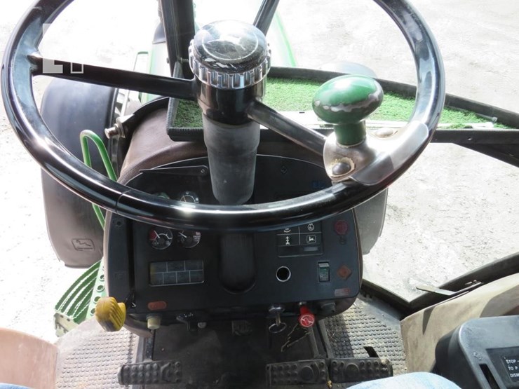 john-deere-4450-image-11