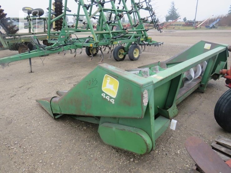 john-deere-444-image-5