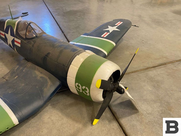 model-airplane-image-6