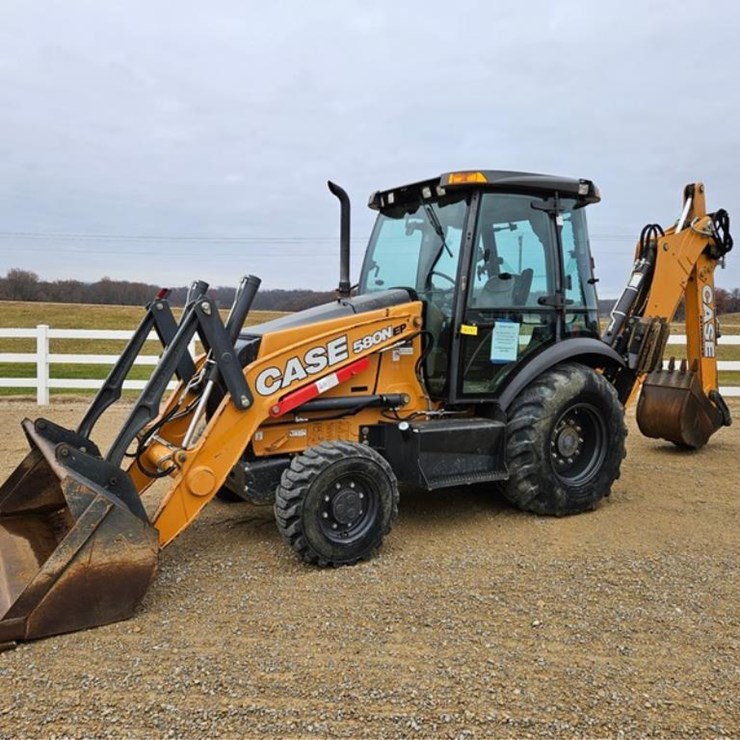 CASE 580N EP
