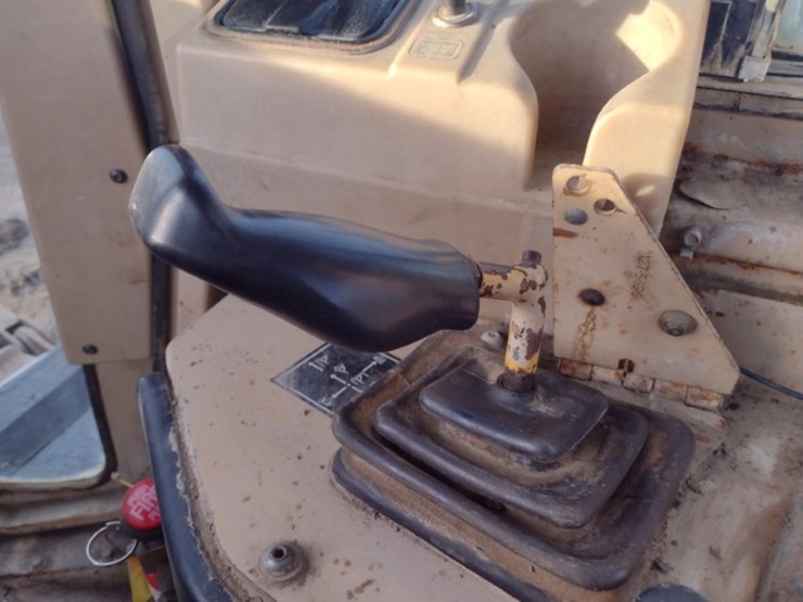 caterpillar-d8r-image-11