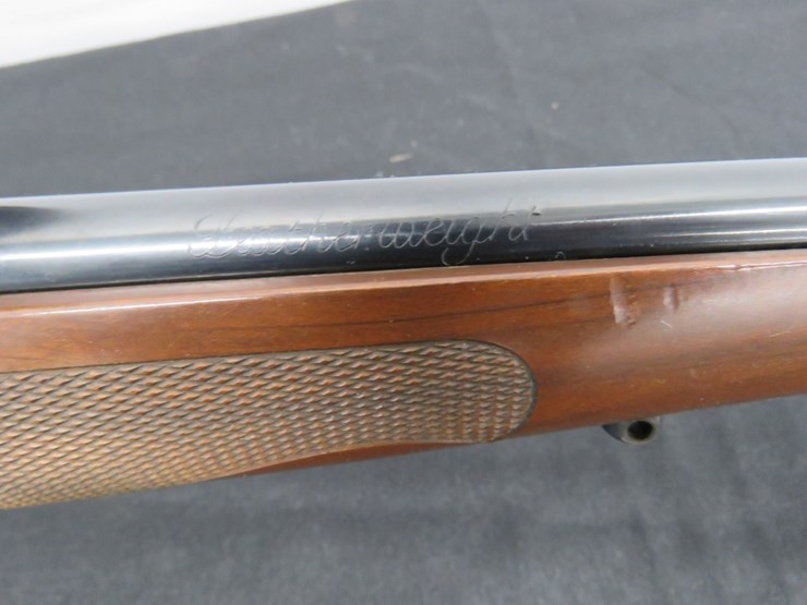 winchester-model-70-feather-weight-6.5x55mm-bolt-action-rifle-image-15