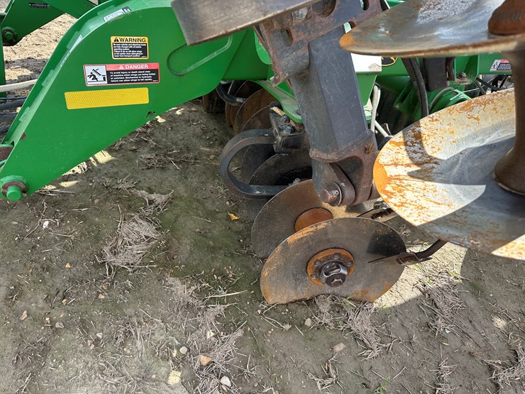 john-deere-2623-image-32