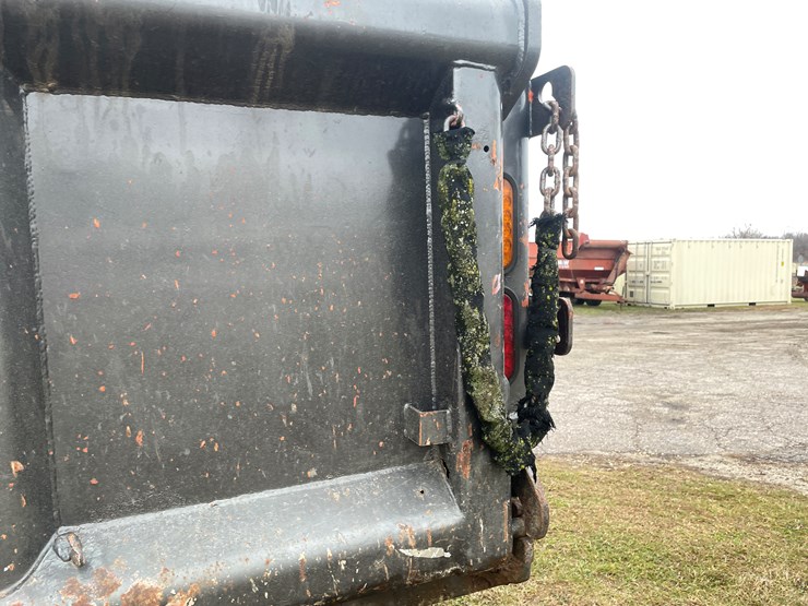 heil-trailer-image-12