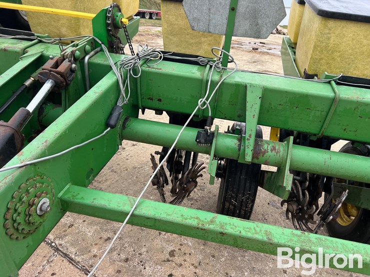 john-deere-7000-image-13