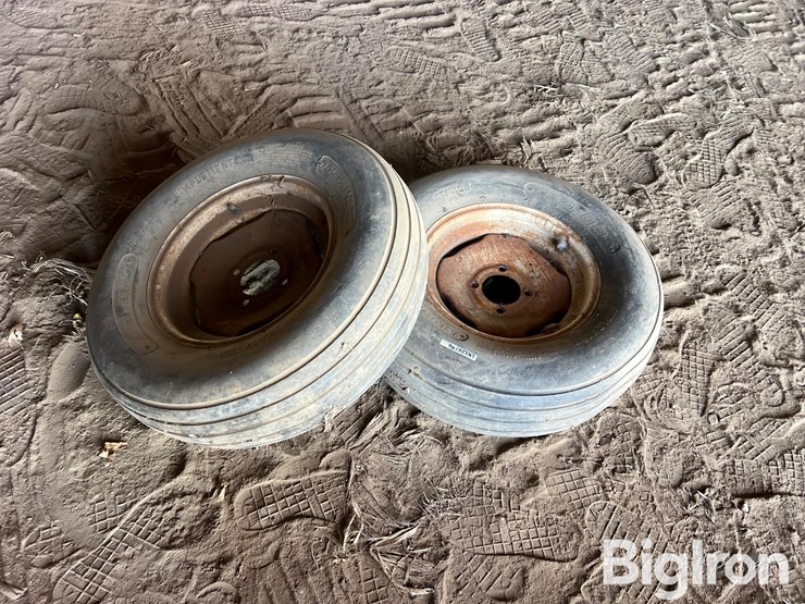 implement-9.5-15sl-tires-&-rims-image-4