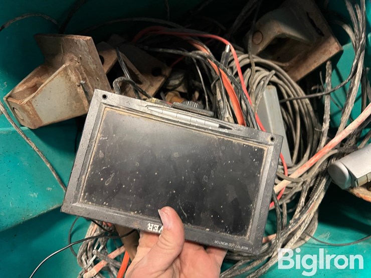 cake-feeder-scale-system-image-8