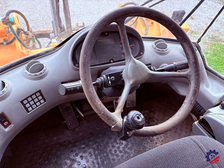 2004-volvo-l60e-image-74