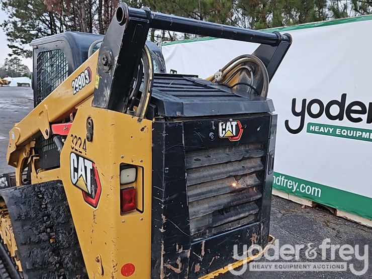 2021-caterpillar-299d3-image-20