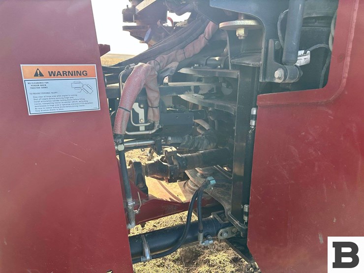 2014-case-ih-370-image-67