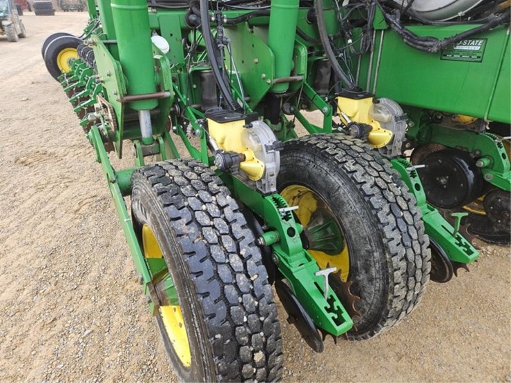 john-deere-1770nt-image-42